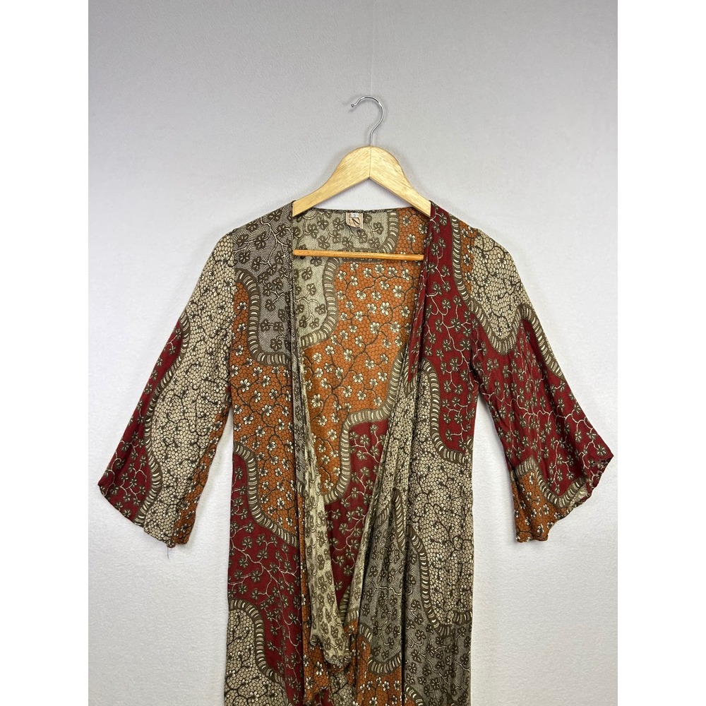 Elegant Multicolor Kimono - Picture 3 of 9